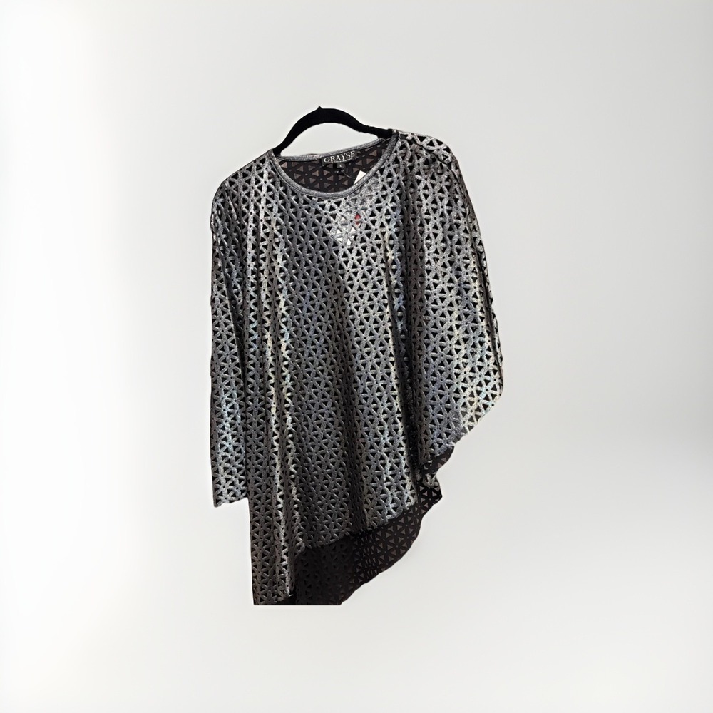 NWT $395 Shimmering Laser Cutout Silver Poncho Boho Chic Evening Wear Festival L
